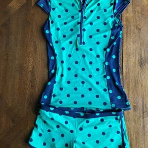 Boden Tilos Short Sleeve Rash Guard & swim shorts